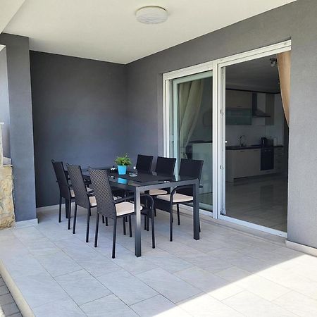 Villa Lumada Pool Apartments Novalja Kültér fotó