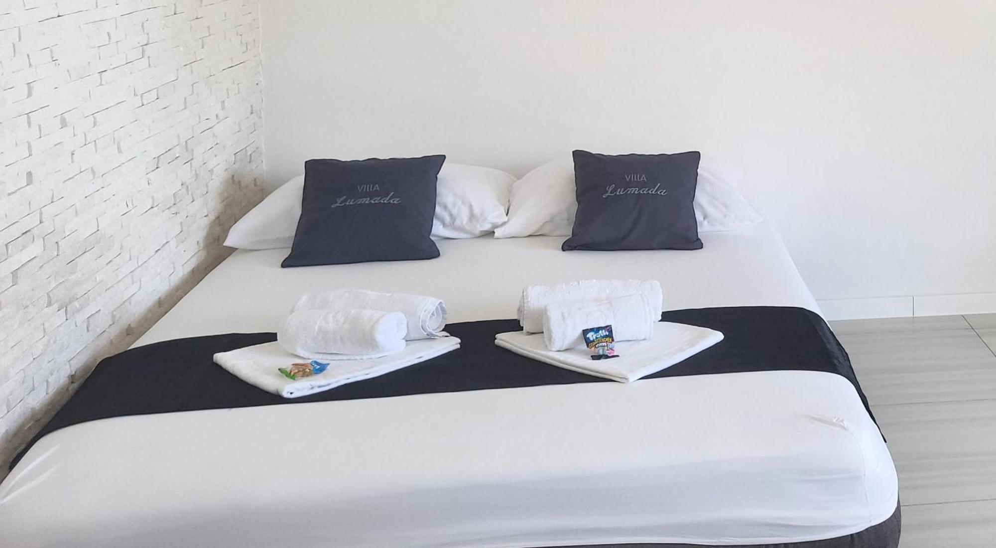 Villa Lumada Pool Apartments Novalja Kültér fotó